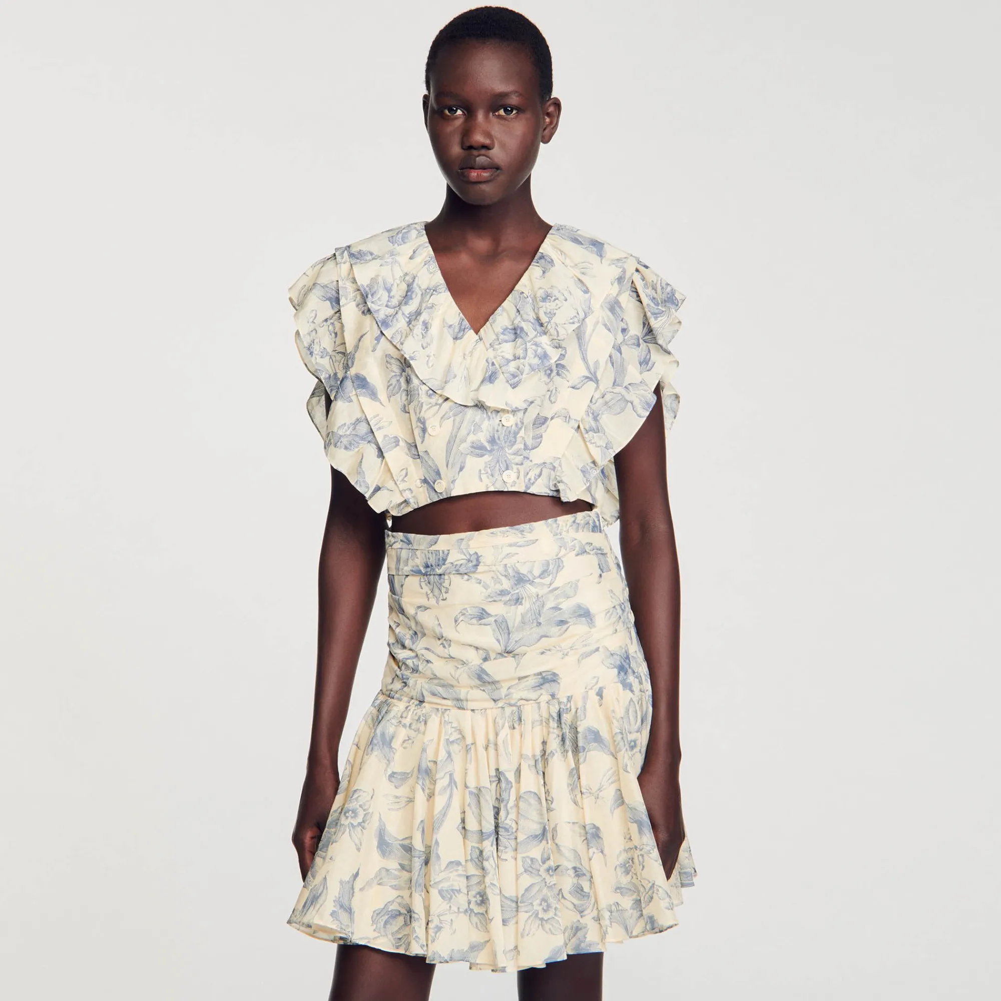 Mulheres Sandro Paris Cubra Com Flores E Babados