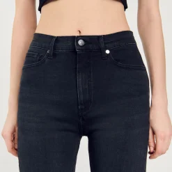 Mulheres Sandro Paris Jeans De Perna Reta Com Bordas Cruas